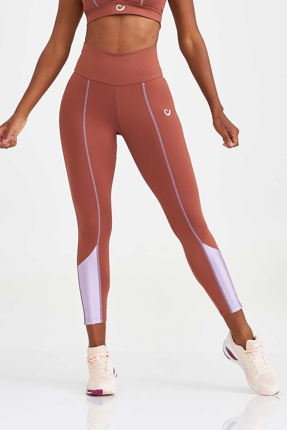 NZ Legging with details and cutouts