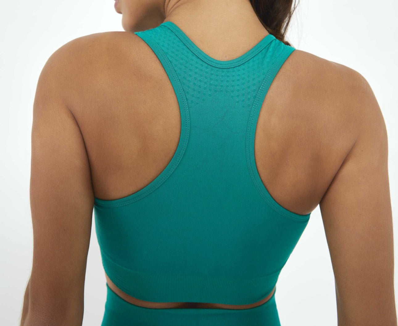 Seamless dots top