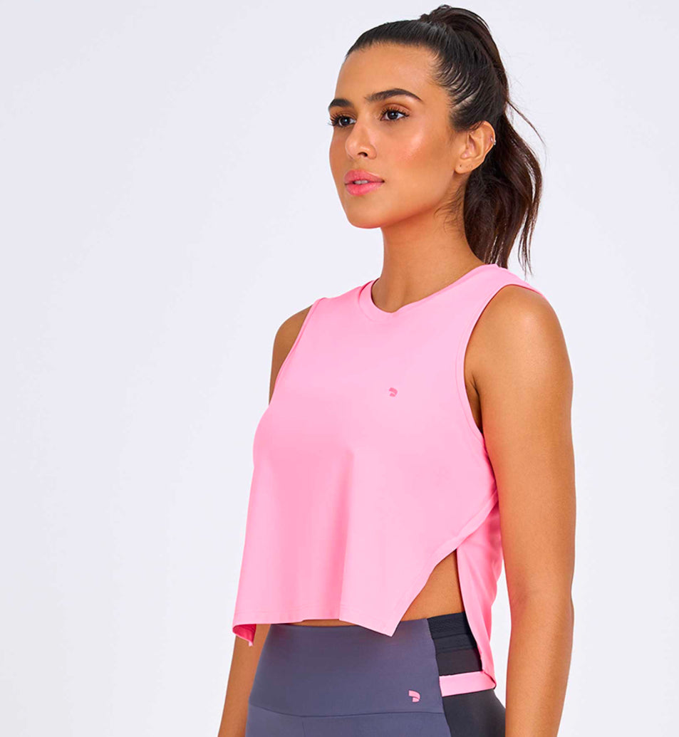 Skin fit cropped tank top with wrap