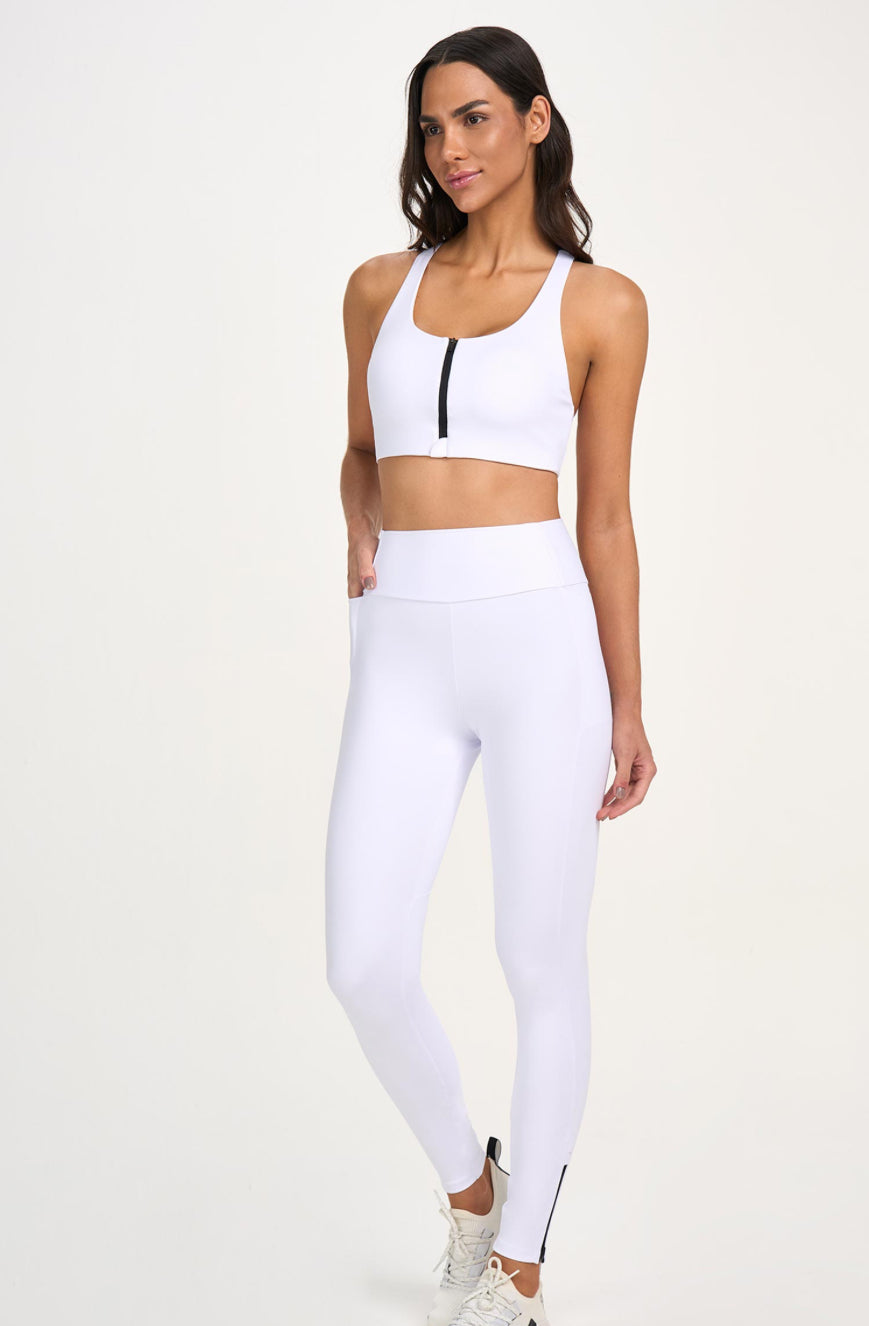 Legging bolsos laterais e zíper