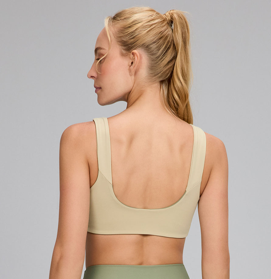 Reversible bi-color top