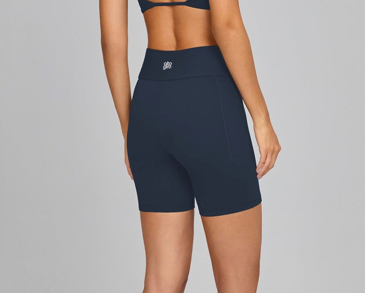 Eternal shorts with pocket
