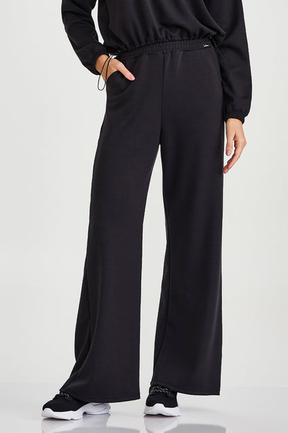 Sweatpants with pockets