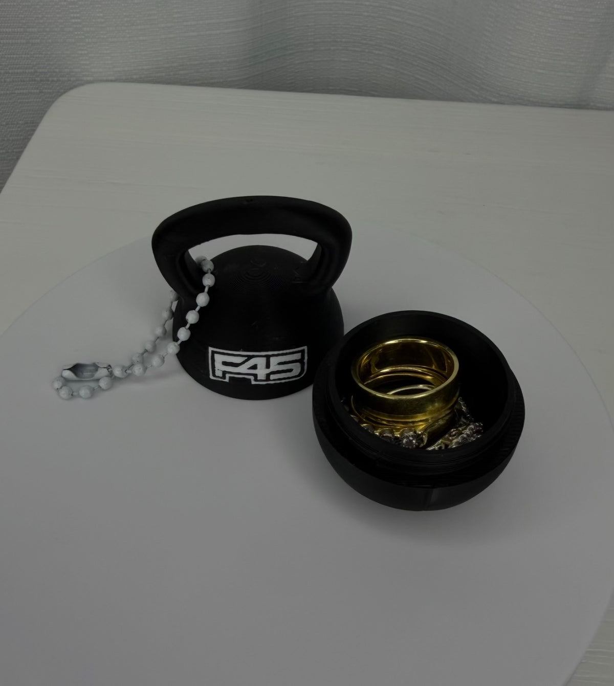 F45 Ring Holder Keychain
