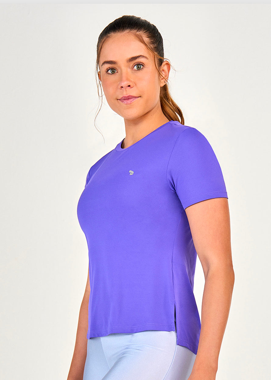 Long t-shirt with opening