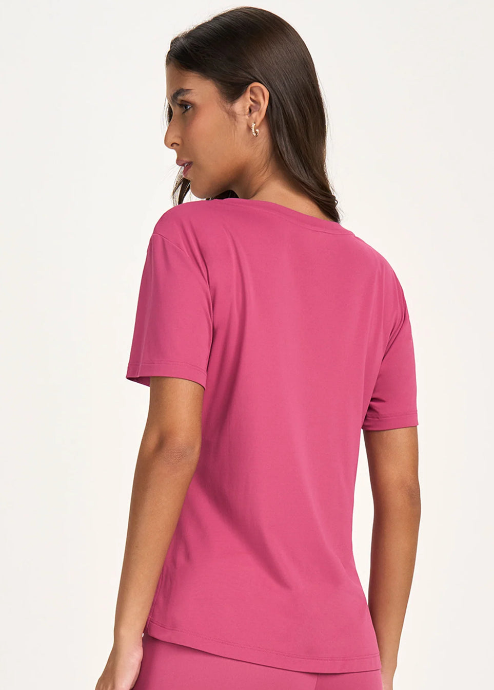 V-neck long t-shirt