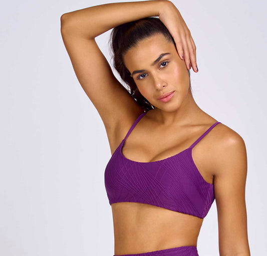 Low-cut back drawstring top