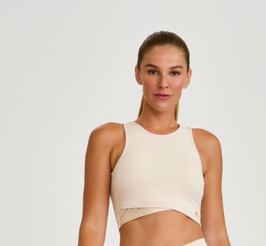 Cropped top nakay asymmetric hem