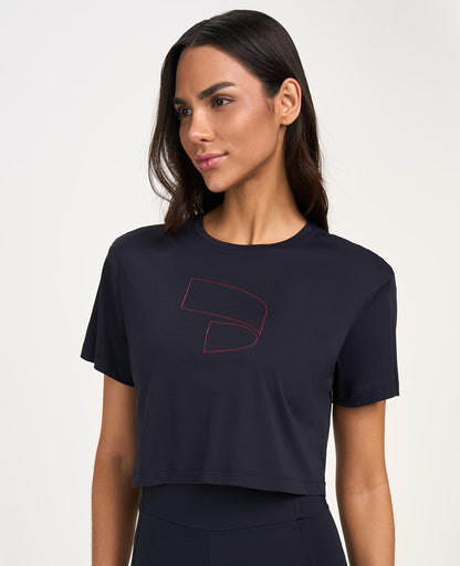 T-shirt cropped skin fit symbol