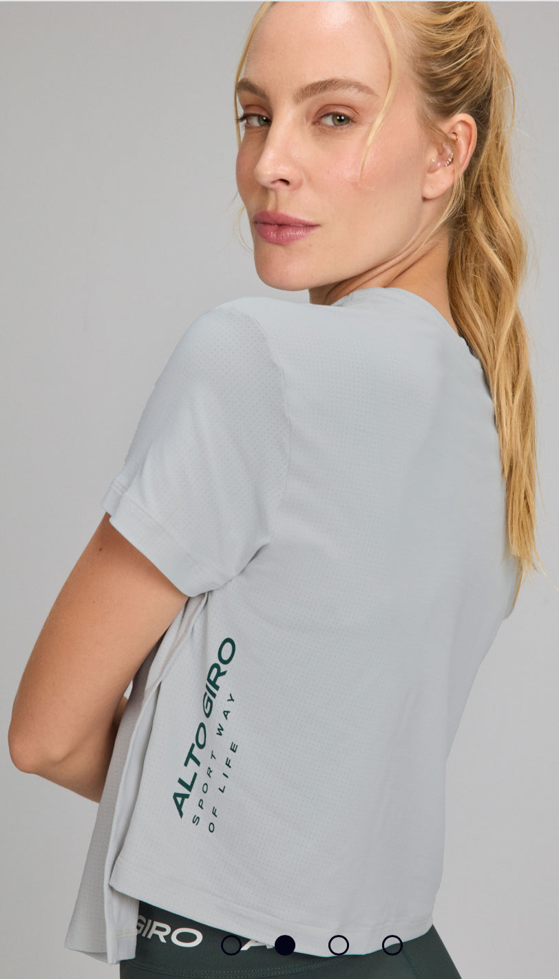 Side Slit Tee Dry Side-Slit T-Shirt – Fit & Fab USA