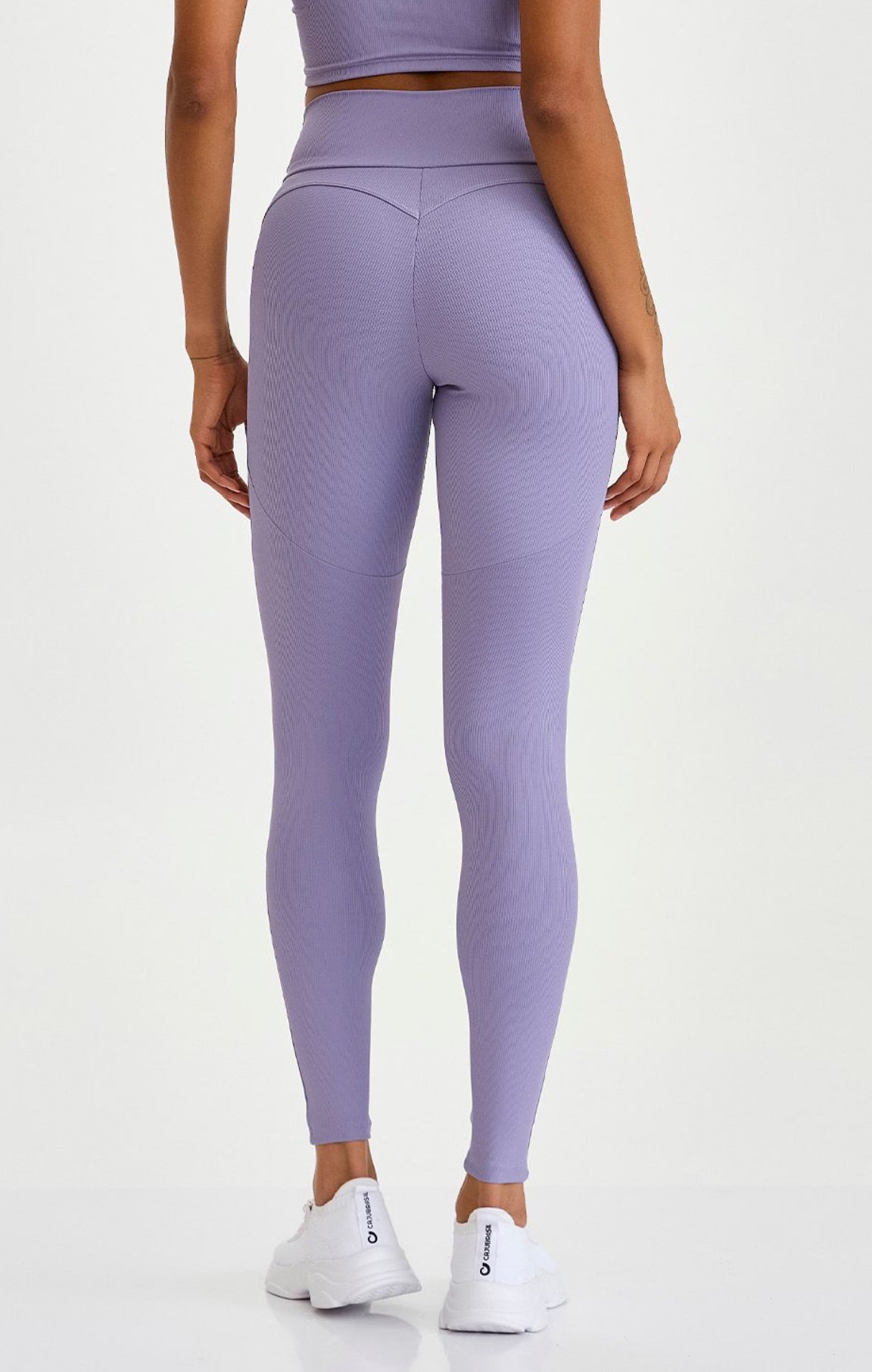 Ribbed sculpting legging